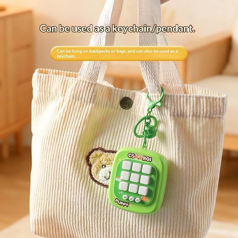 Gaming Console Keychain - 1 Elektronik Tic Tac Toe Oyunu